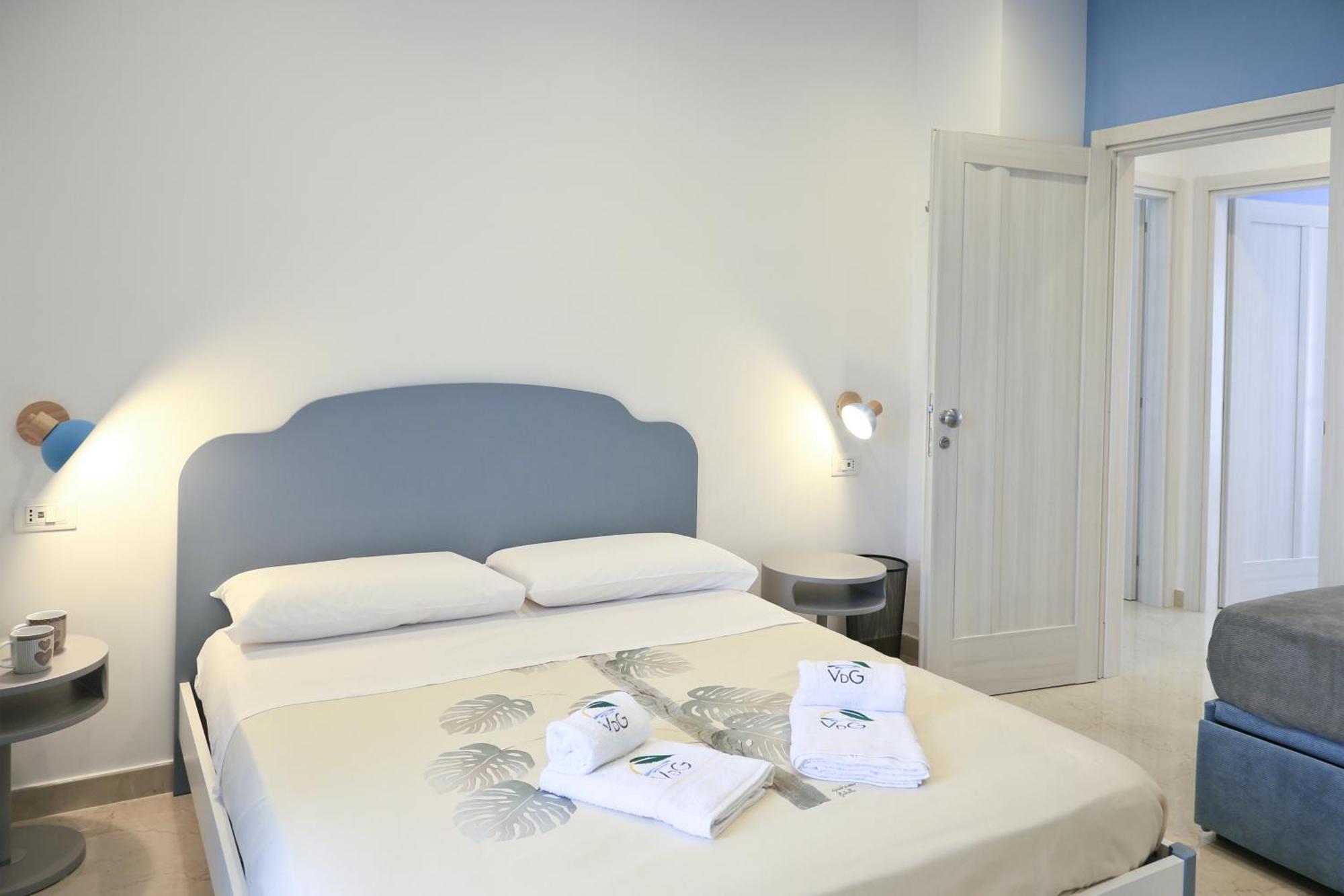 Villa Del Gaudio Rooms & Apartments Castellammare di Stabia Eksteriør bilde
