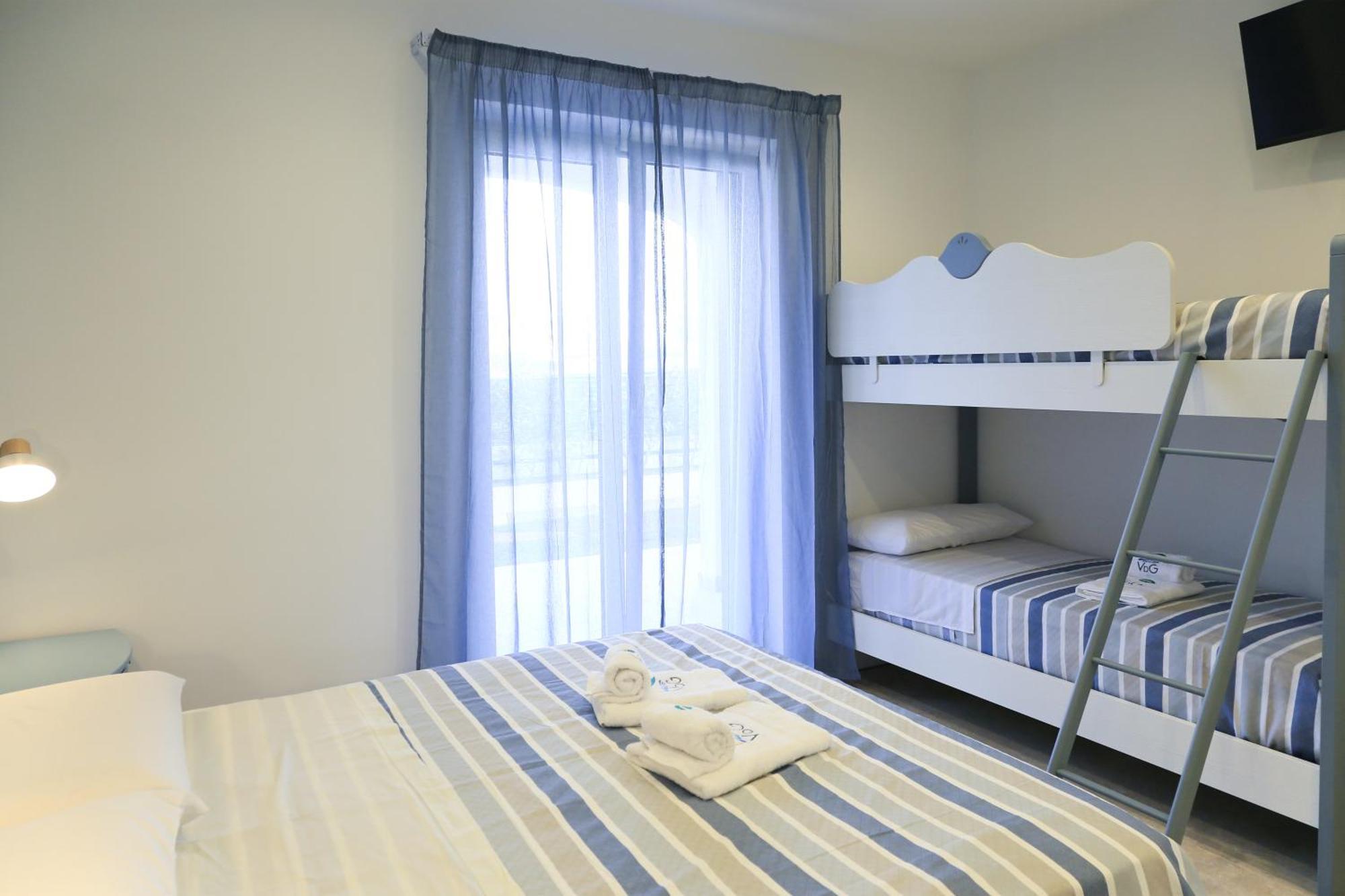 Villa Del Gaudio Rooms & Apartments Castellammare di Stabia Eksteriør bilde