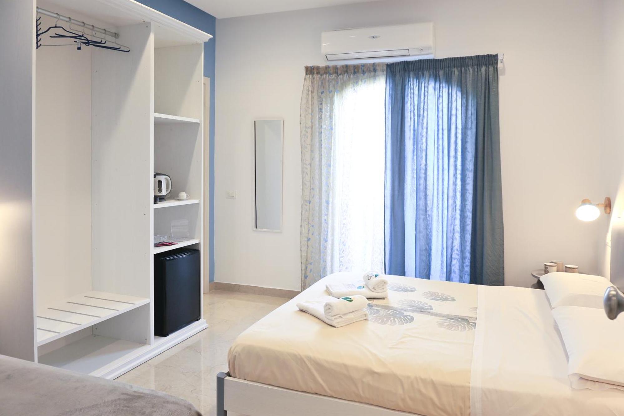Villa Del Gaudio Rooms & Apartments Castellammare di Stabia Eksteriør bilde